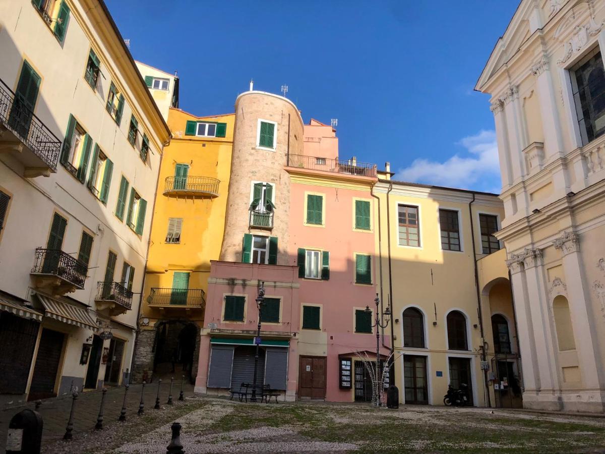 Appartamento Ai Piedi Della Pigna Sanremo Exterior foto